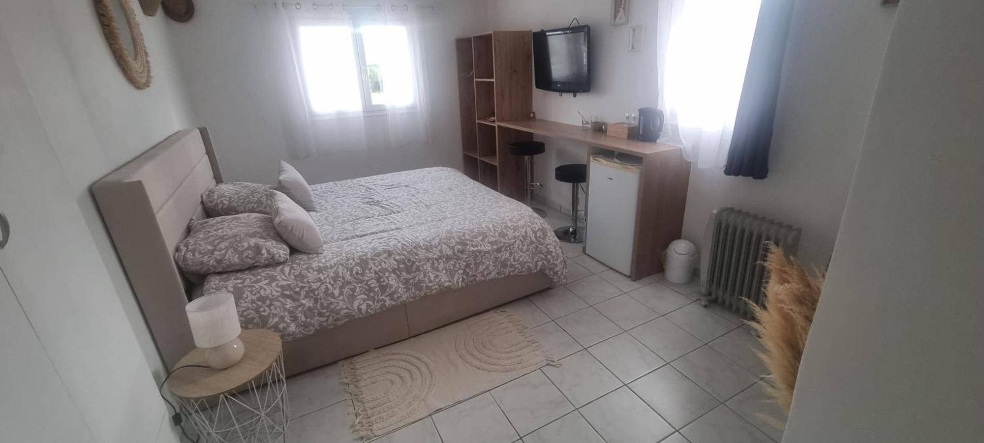 Chambre Face Aux Vignes Vidauban Exteriér fotografie